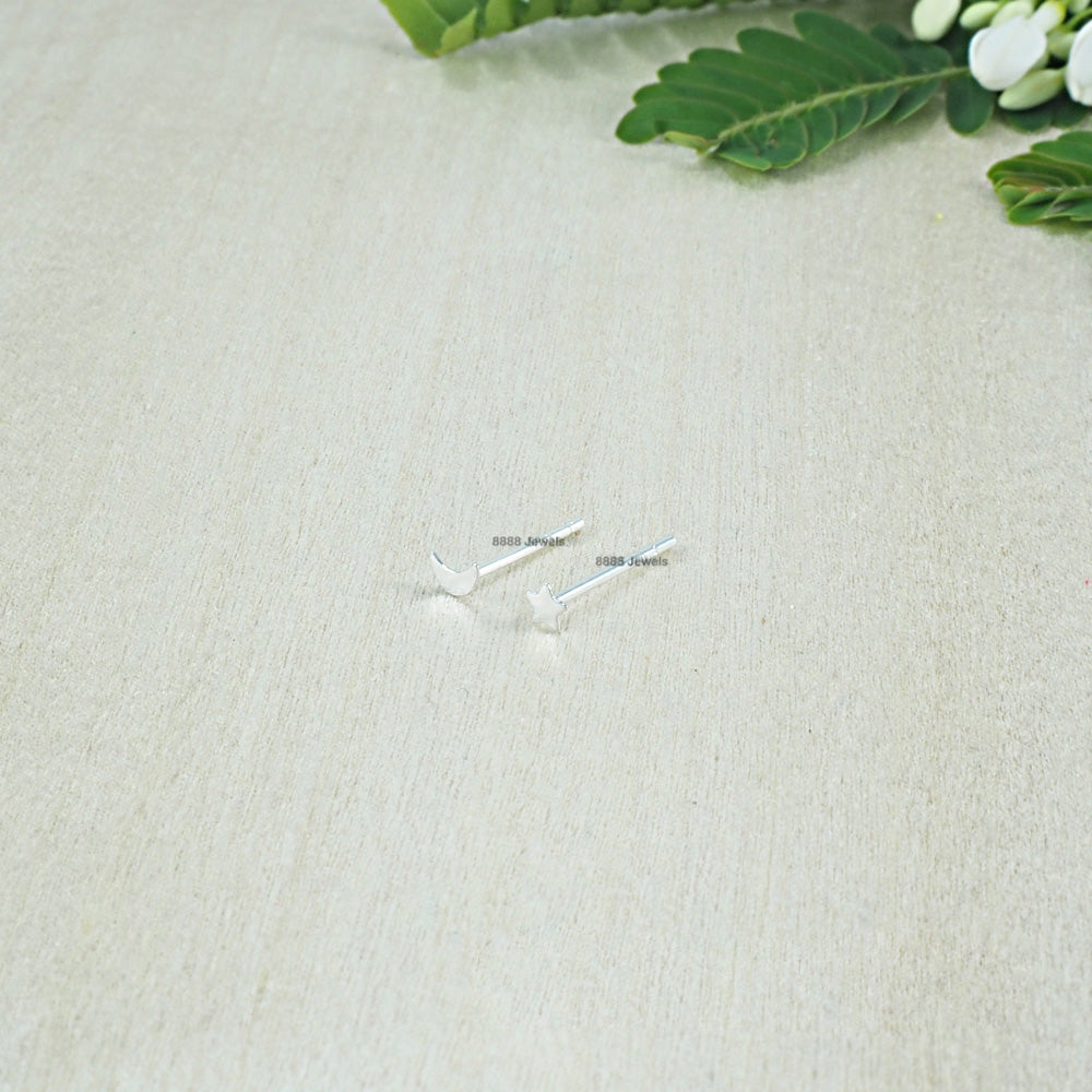 Tiny Moon and Star Sterling Silver Earrings 01020