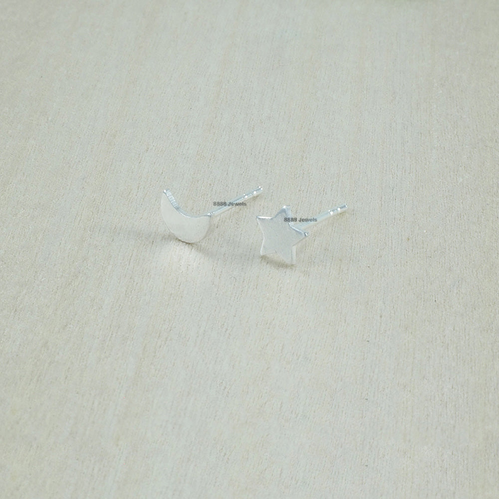 Moon and Star Sterling Silver Earrings 01021