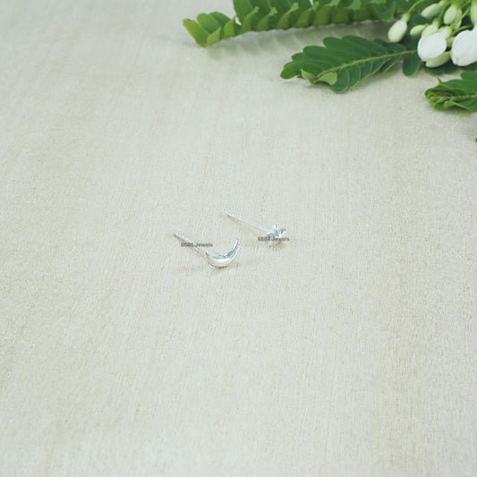 Moon and Star Sterling Silver Earrings 01031