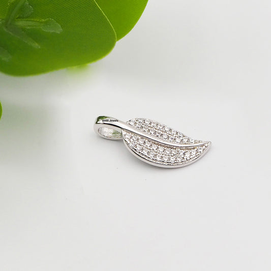 925 Sterling Silver Leaf Pendant