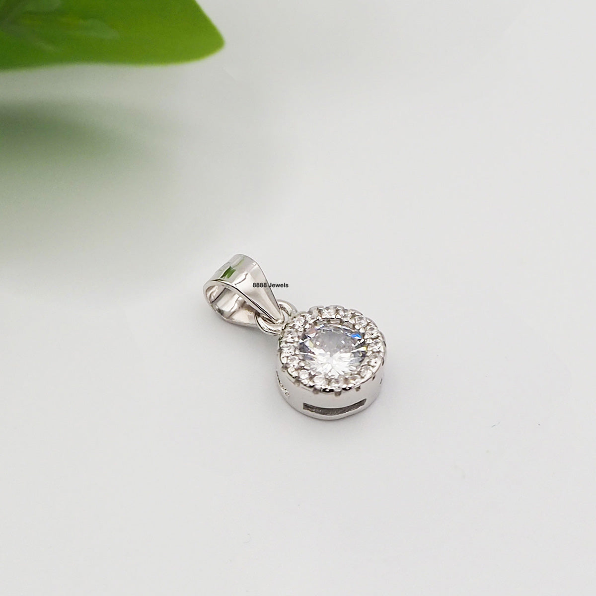 925 Sterling Silver CZ Circle Pendant